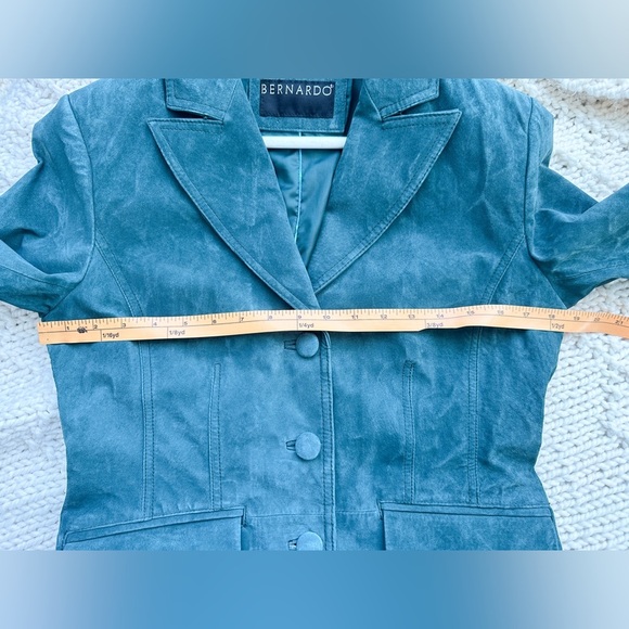Bernardo - Genuine Leather Suede Jacket - Teal - Fitted - Size 8 - Picture 10 of 11
